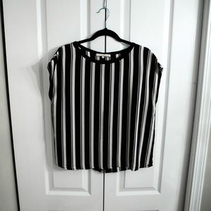 NWOT PLENTY MONK & LOU Blouse - Medium